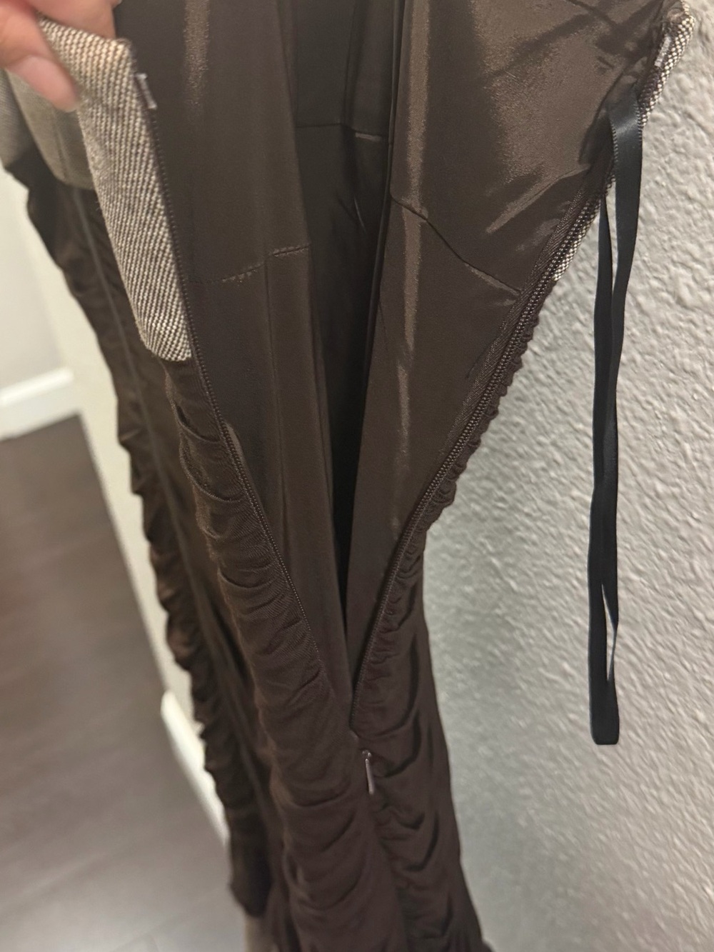 Bebe Vintage Y2K Two-Tone Brown and Beige Ruched Mini Dress Size 8 - Picture 3 of 5